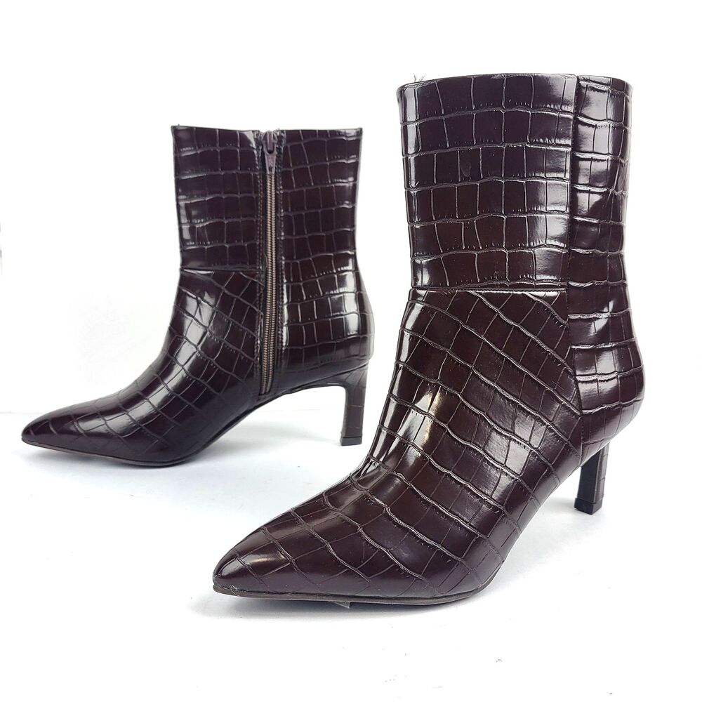 Dolce Vita DV Womens Chocolate Croc-Embossed Gradie Kitten Heel Boot Size 5M